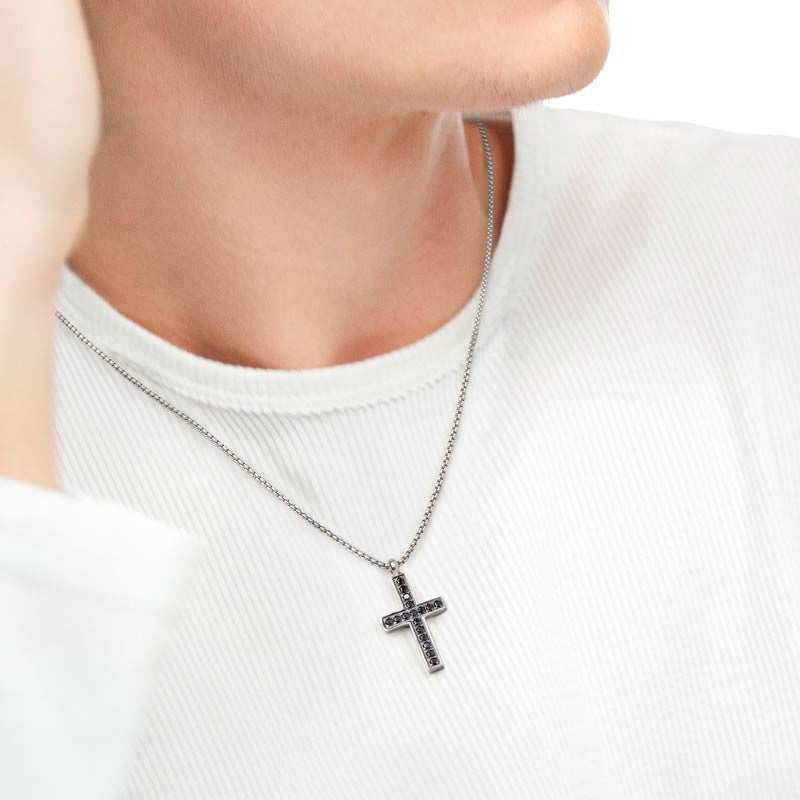 Collana unisex Marlù in acciaio con pendente a croce e zirconi neri 1CN0004-N