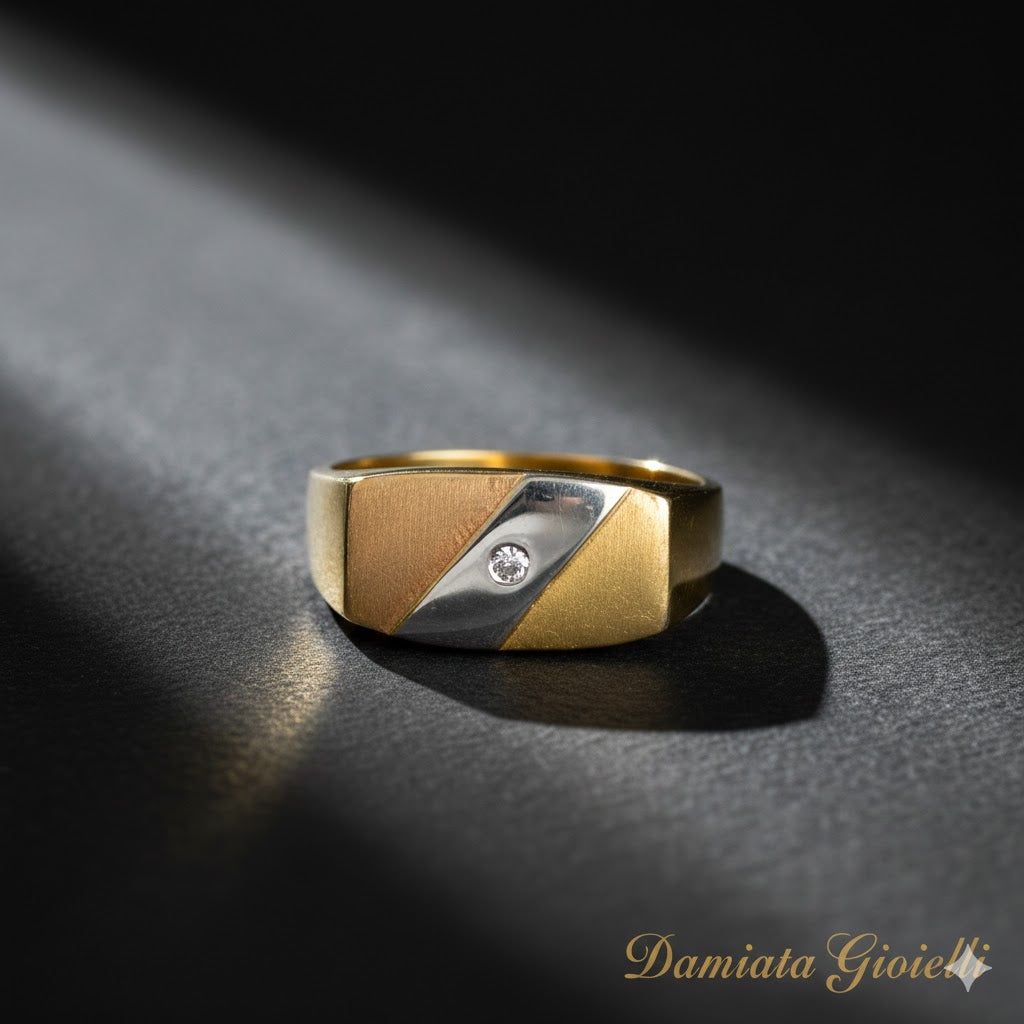 Anello uomo Damiata Gioielli in oro bianco, giallo e rosa con un diamante 2116/102/2
