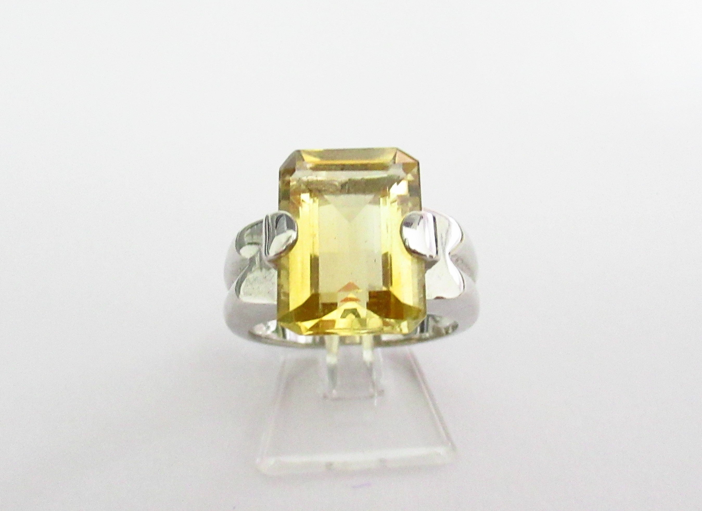 Anello donna Damiata Gioielli in oro bianco e quarzo 2120/102/1