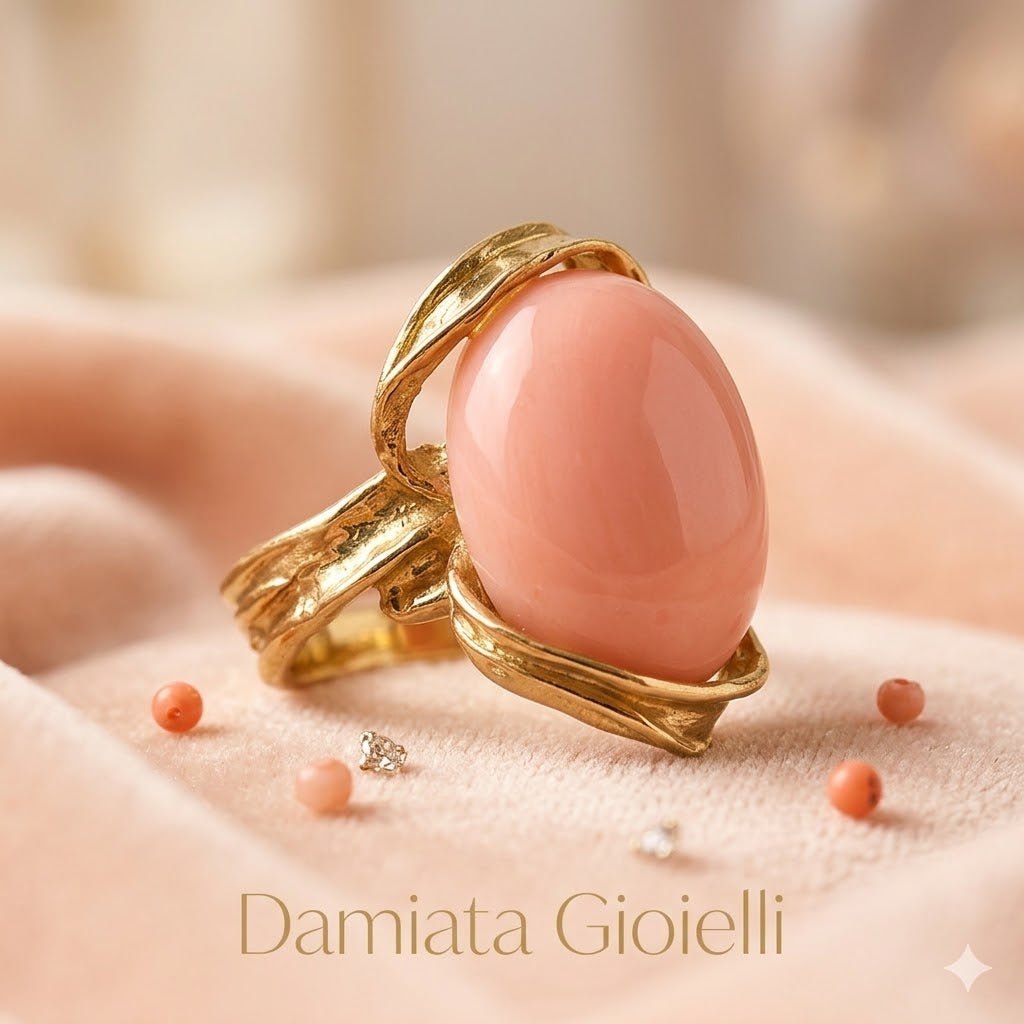 Anello fantasia donna Damiata Gioielli in oro giallo con corallo rosa 2185/102/1