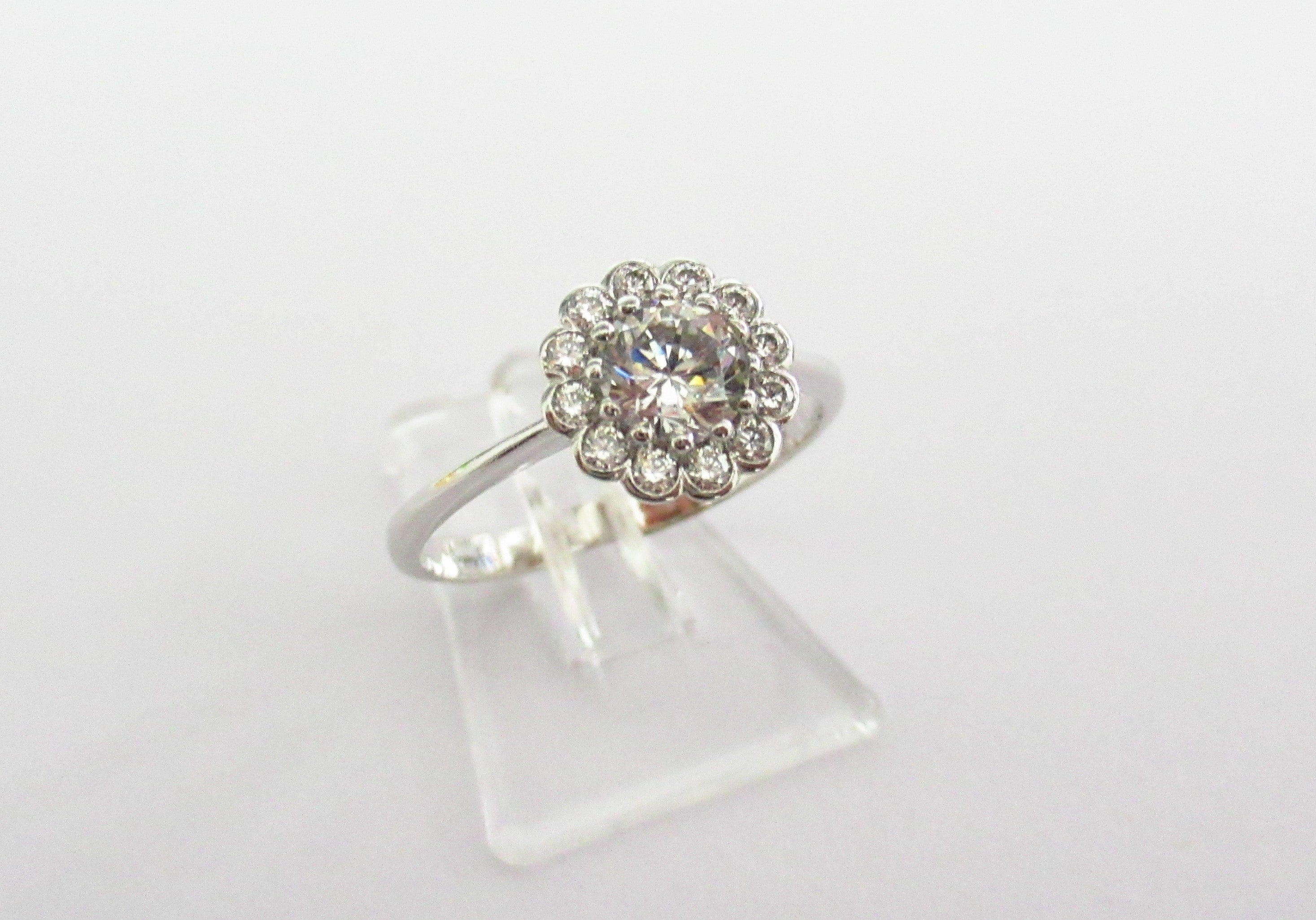 Anello donna Damiata Gioielli in oro bianco e zirconi 436/102/1