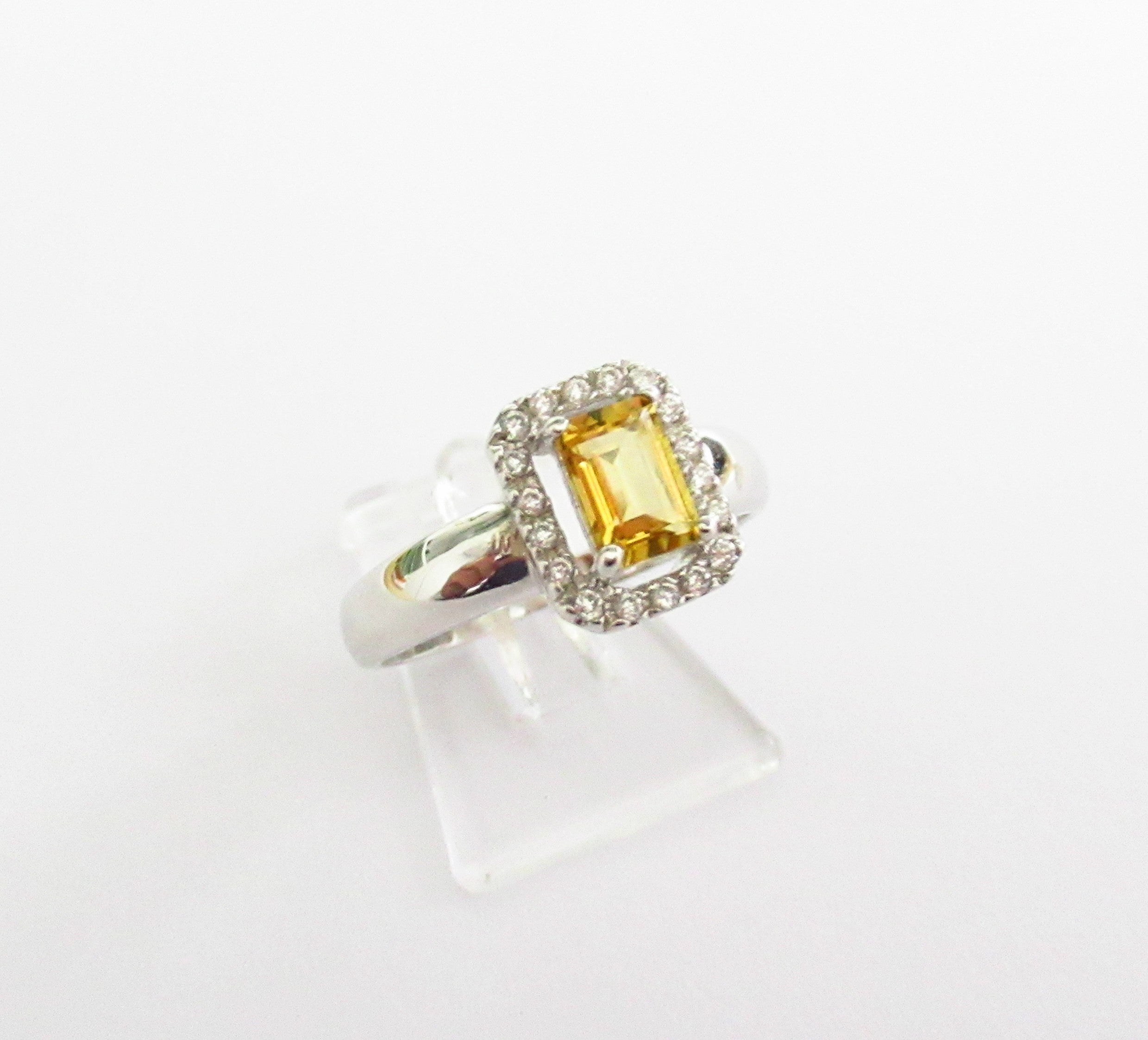 Anello donna Damiata Gioielli in oro bianco con quarzo e zirconi 467/102