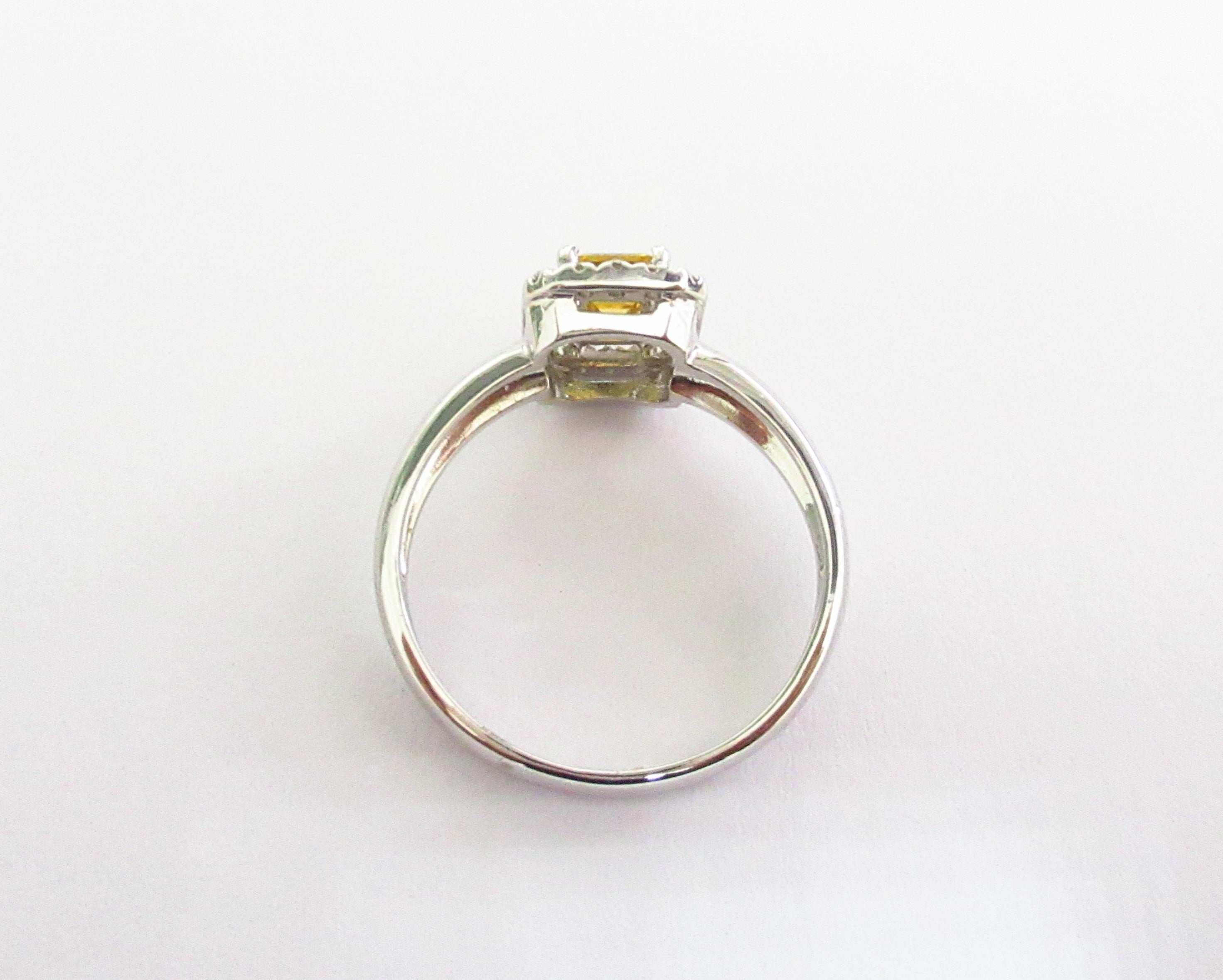 Anello donna Damiata Gioielli in oro bianco con quarzo e zirconi 467/102