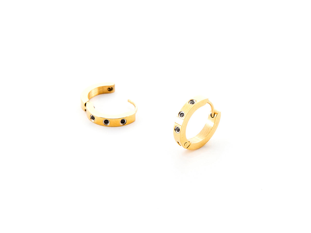 Orecchini a cerchio unisex 4US Cesare Paciotti in acciaio dorato con zirconi neri 4UOR7081