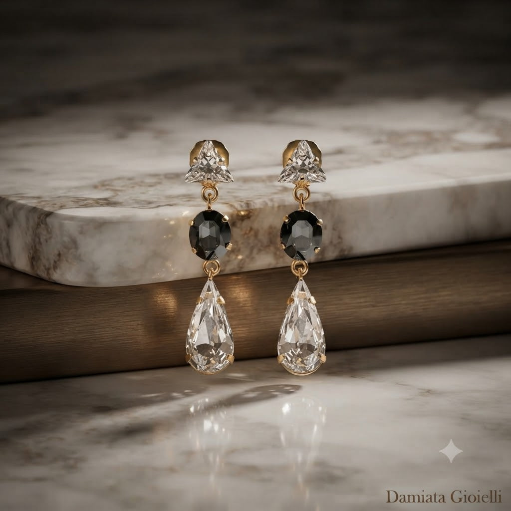 Orecchini donna Ottaviani in lega metallica dorata con cristalli bianchi e neri 501317O
