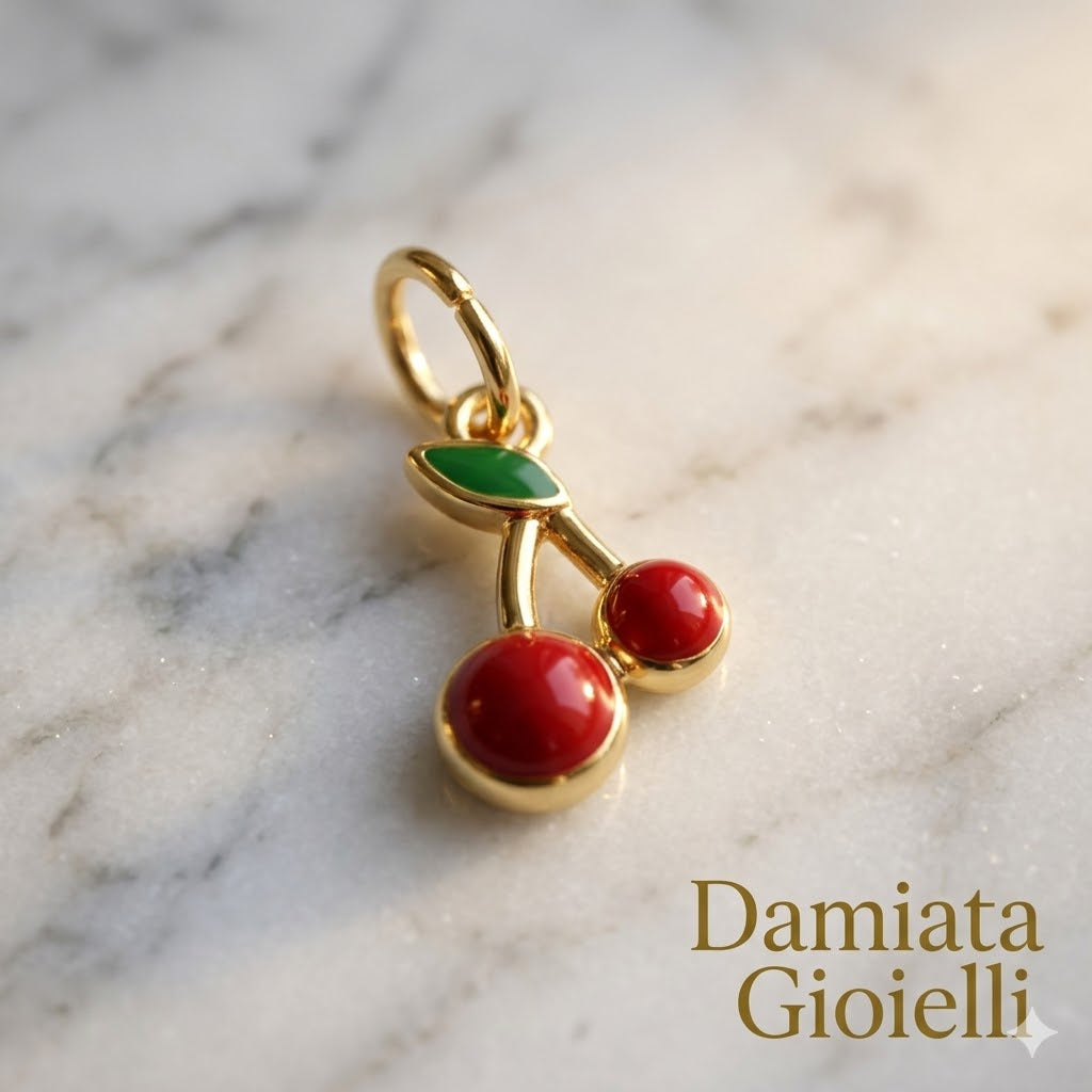 Ciondolo ciliegia bambina Damiata Gioielli in oro giallo smaltato 54/5/102