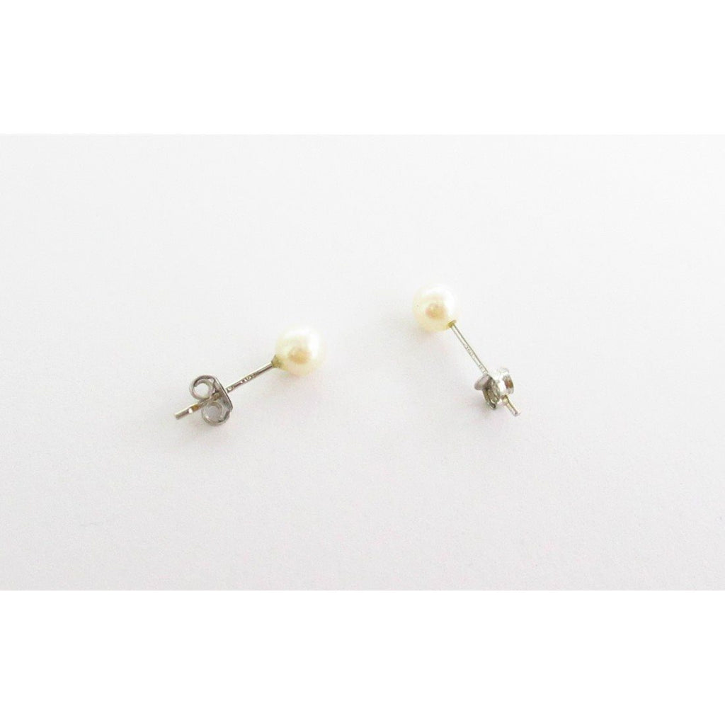 Orecchini a bottone bambina Damiata Gioielli in oro bianco e perle 65/102/1