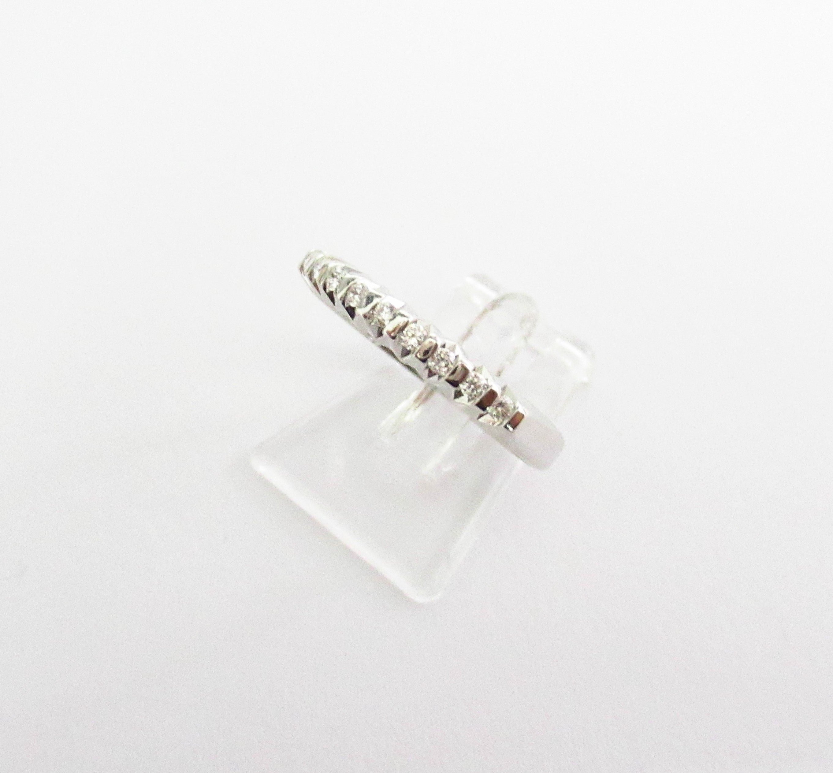Anello donna Giorgio Visconti in oro bianco e diamanti AB15709B