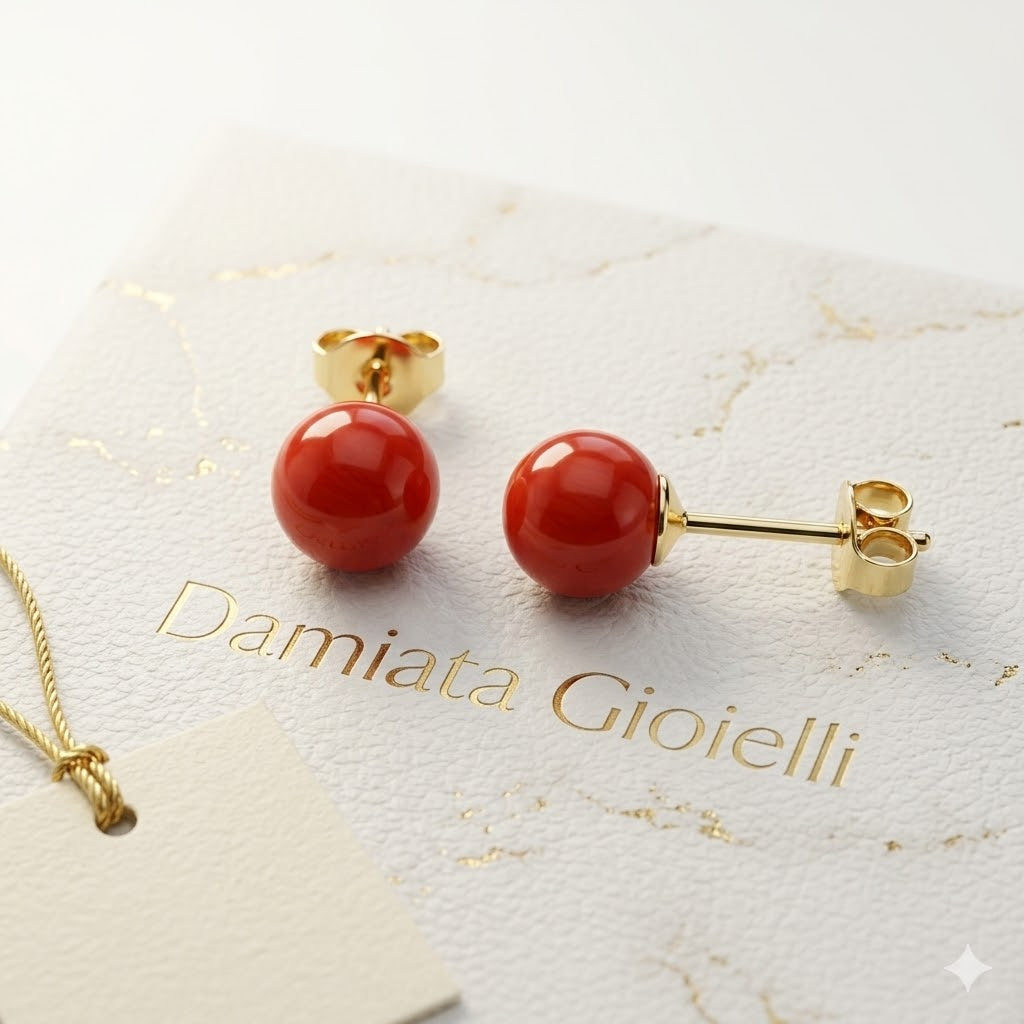 Orecchini a bottone donna Damiata Gioielli in oro giallo e pasta di corallo OR1240OG