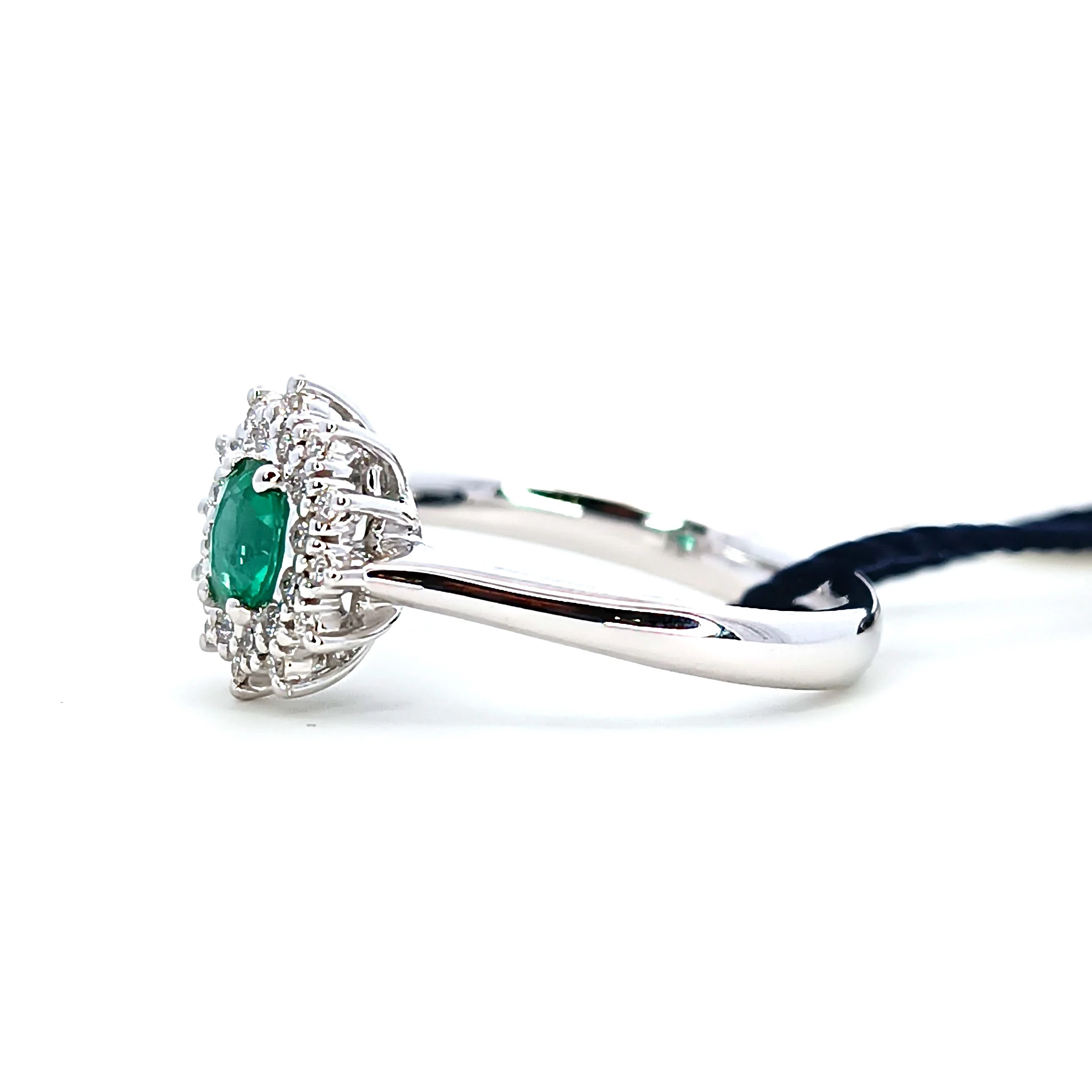 Anello donna Recarlo in oro bianco, diamanti e smeraldo R77CC001/SM-13