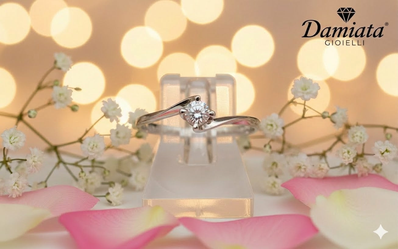 Anello solitario donna Lucciole Gioielli in oro bianco e diamante ANSVAL010/9KT