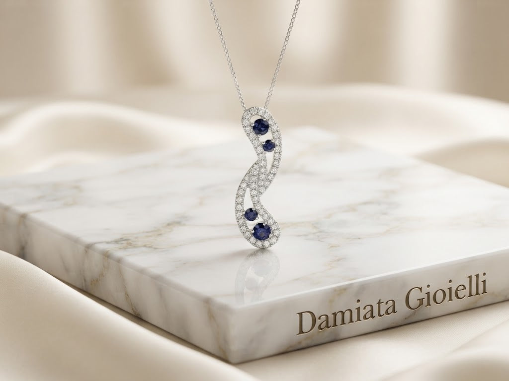 Collana fantasia donna Orelù in oro bianco, zaffiri e diamanti di 0,18 carati ref. AUEOMAN
