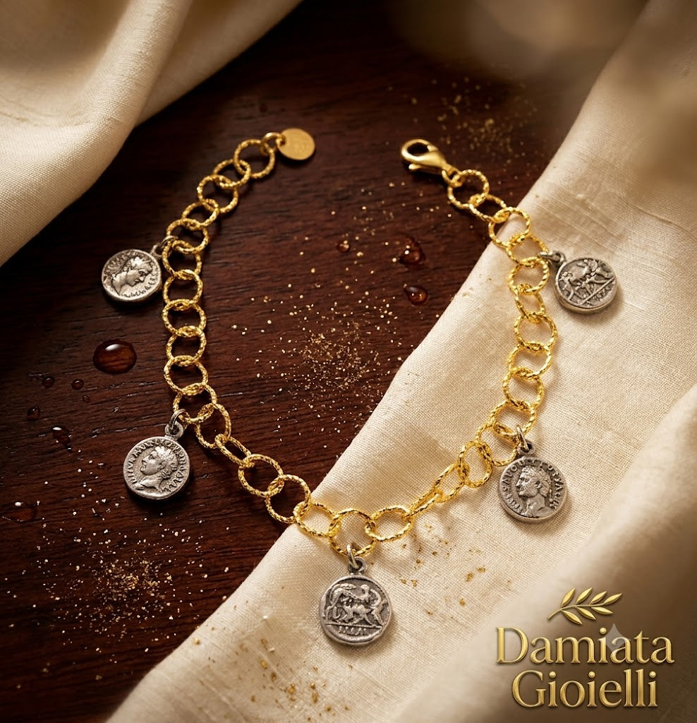 Bracciale donna Via Condotti in argento bicolore con charm a moneta ref. VICON5