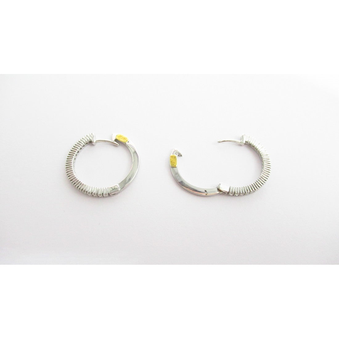 Orecchini cerchio donna Recarlo in oro bianco e diamanti ZQ668/B